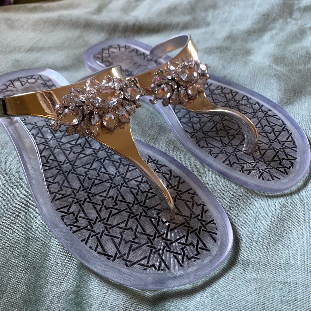 Jewel by Badgley Mischka Jelly Sandals